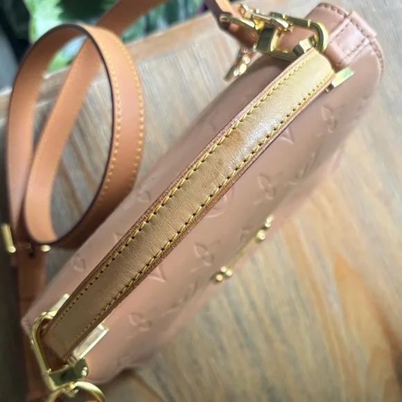 Louis Vuitton Spring Street Bag Peach Painted Vernis Vachetta Crossbody Bag Gold - Picture 7 of 16